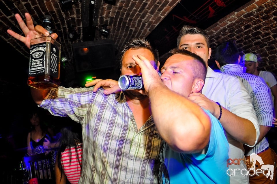 House party with Caveman, 