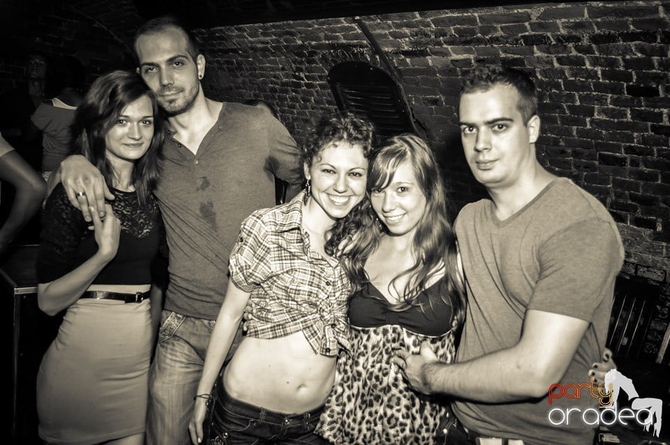 House party with Caveman, 