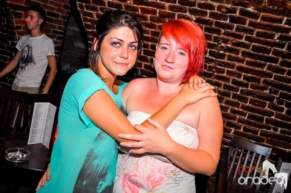 House party with Caveman, 