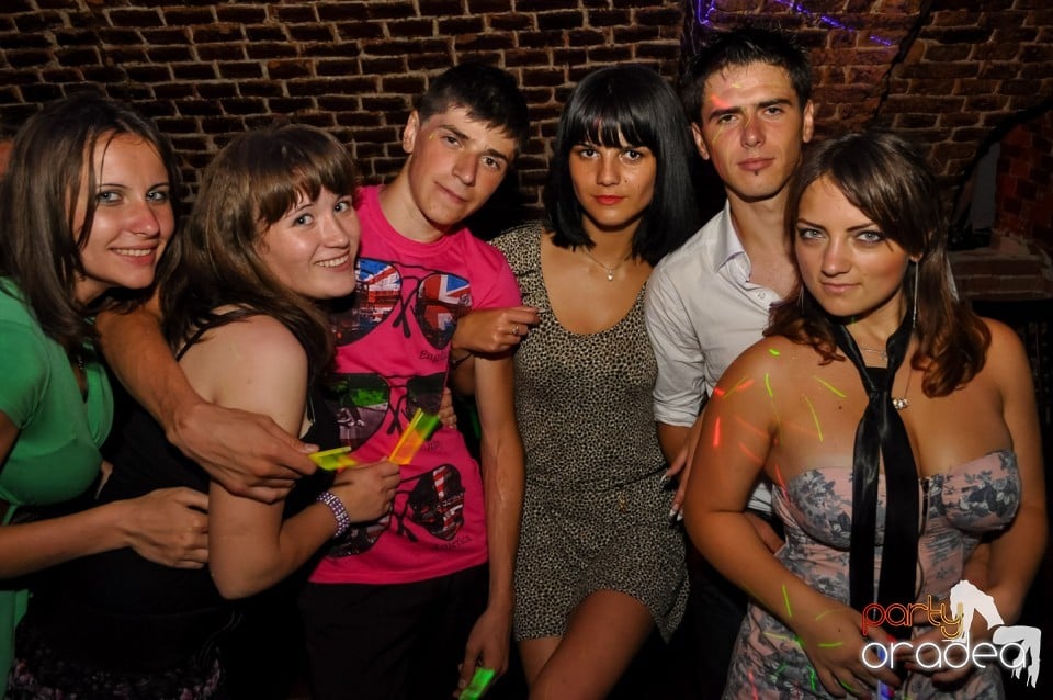 Hypnotheque Party cu Dr Nosta în Escape, 