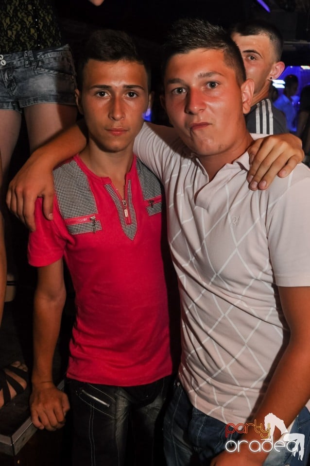 Hypnotheque Party cu Dr Nosta în Escape, 