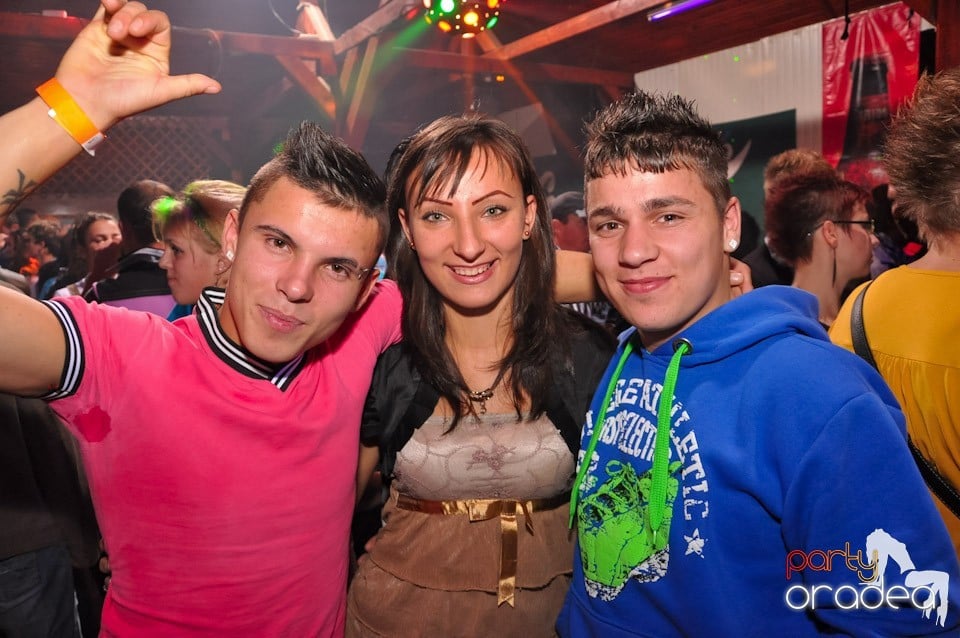 I Love Music Party în Disco Faház, 