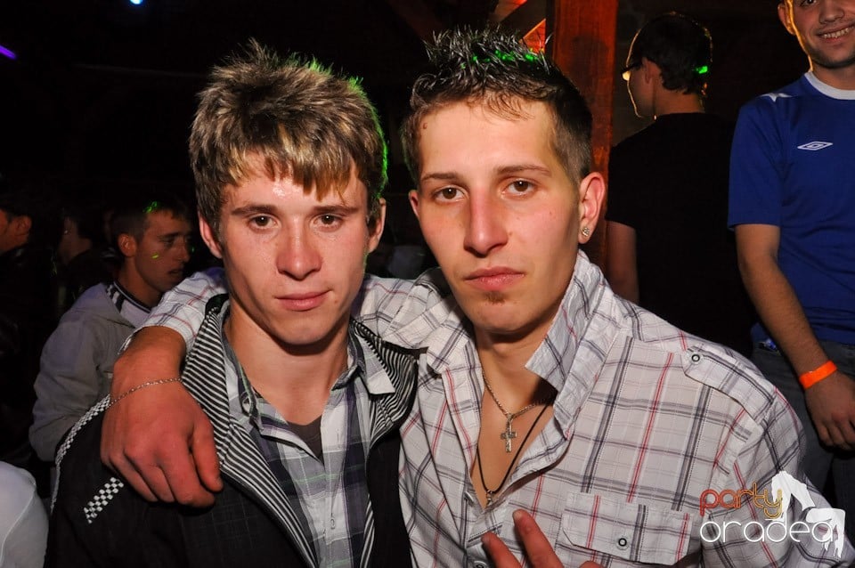 I Love Music Party în Disco Faház, 