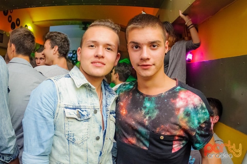 Ice Tropez Party, 