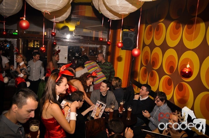Iepuraşii Playboy la Oradea,