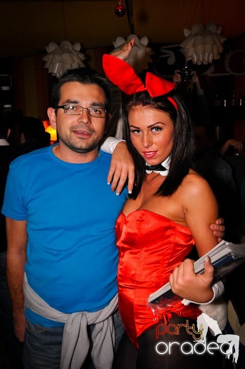 Iepuraşii Playboy la Oradea,