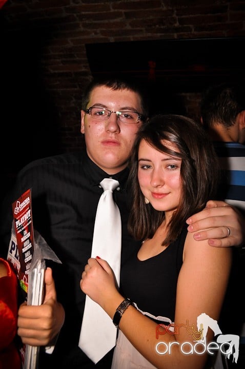 Iepuraşii Playboy la Oradea,