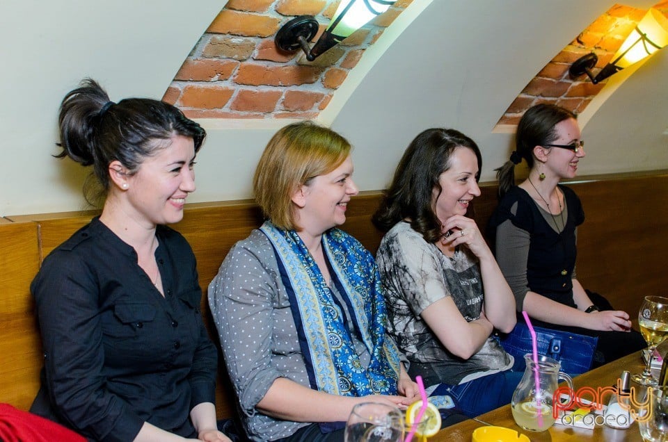 Impro Patzan Show, Restaurant Emporium