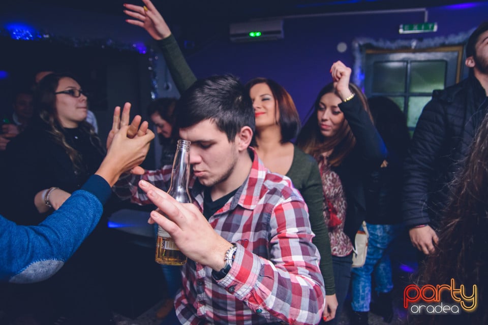 In House Music We Trust, 
