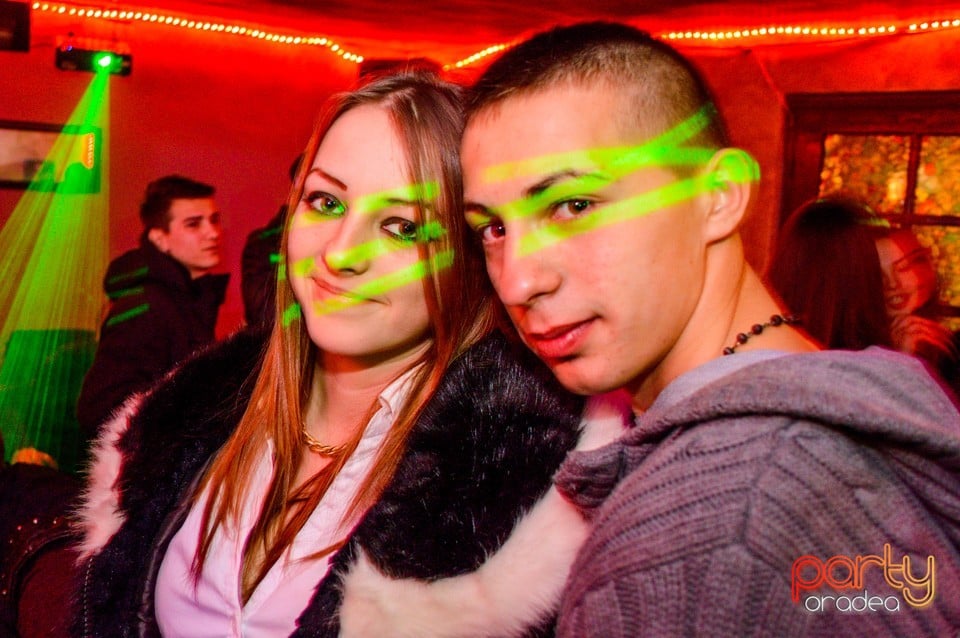 In House Music We Trust, 