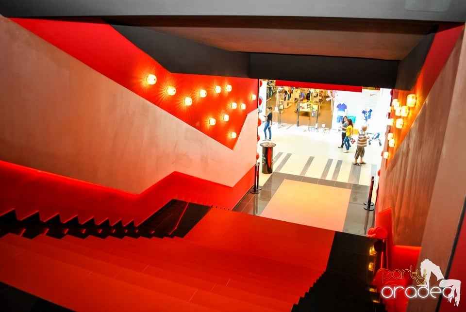 Inaugurare Cinema Palace, Lotus Center