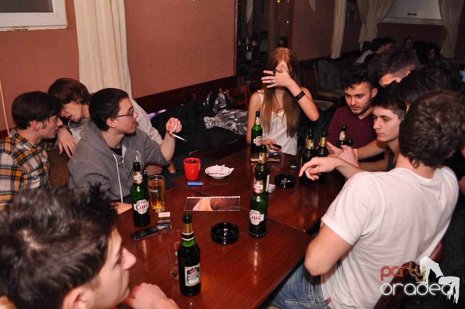 Începe distracţia în Chanson, 