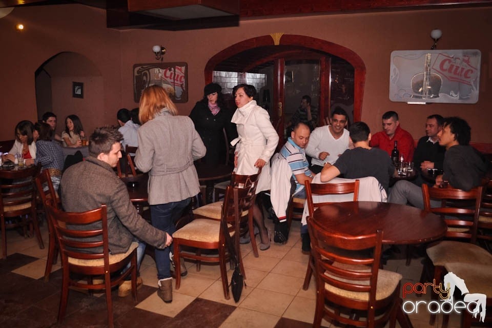 Începe distracţia în Chanson, 