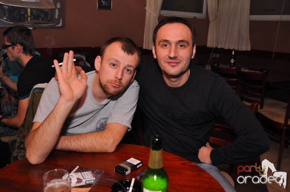 Începe distracţia în Chanson, 