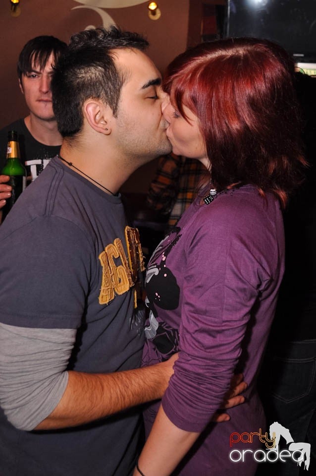 Începe distracţia în Chanson, 