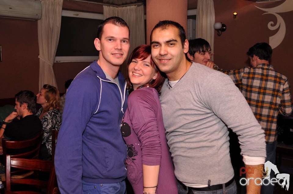 Începe distracţia în Chanson, 