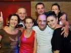 Începe distracţia în Club Downtown