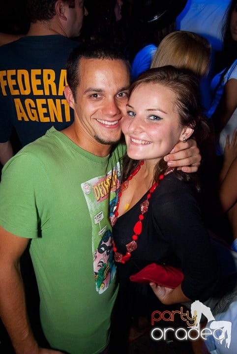 Începe distracţia în Escape, 