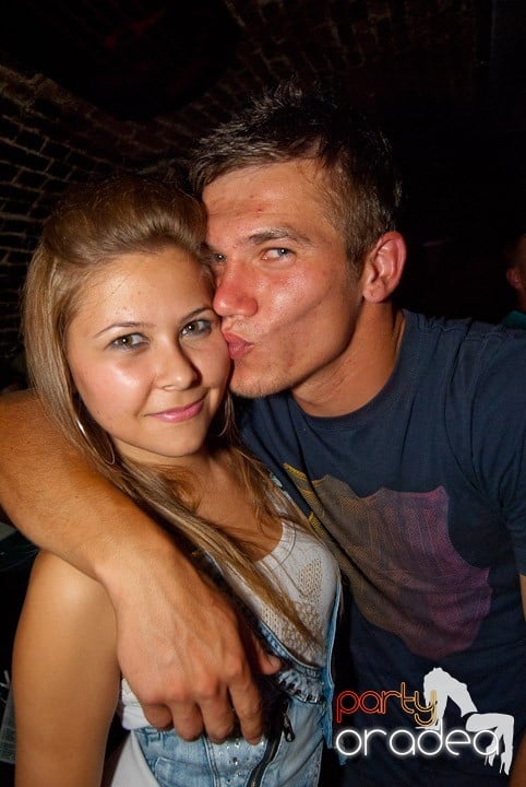 Începe distracţia în Escape, 