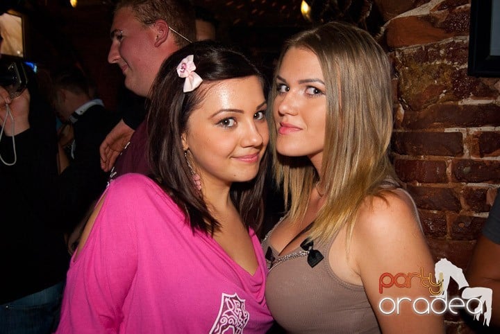 Începe distracţia în Escape, 