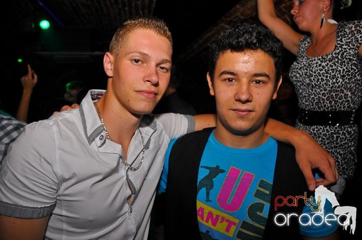 Începe săpătămâna în Club Escape, 