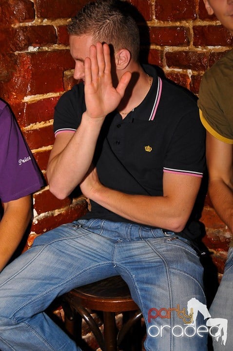 Începe săpătămâna în Club Escape, 