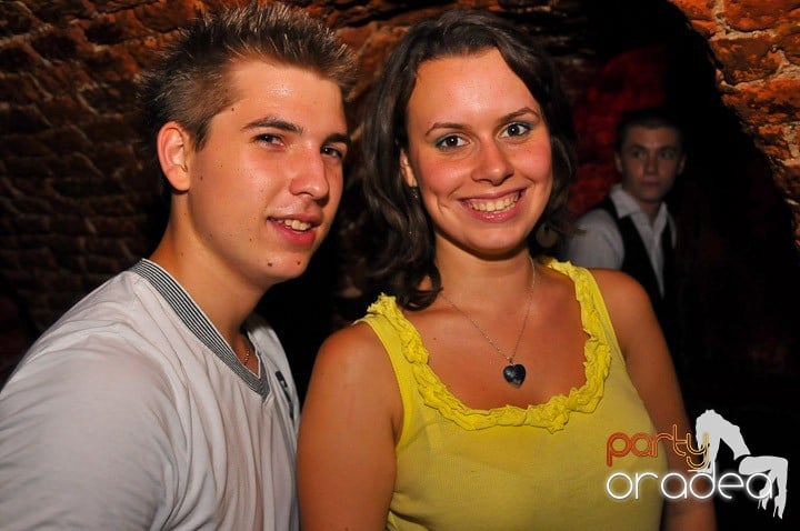 Începe săpătămâna în Club Escape, 