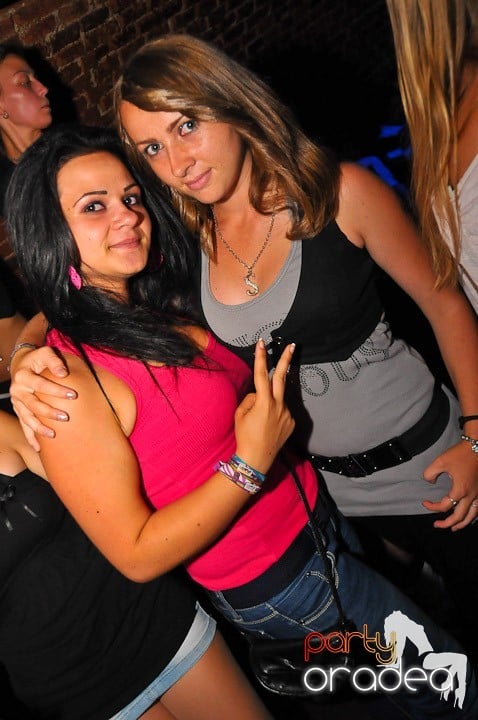 Începe săpătămâna în Club Escape, 