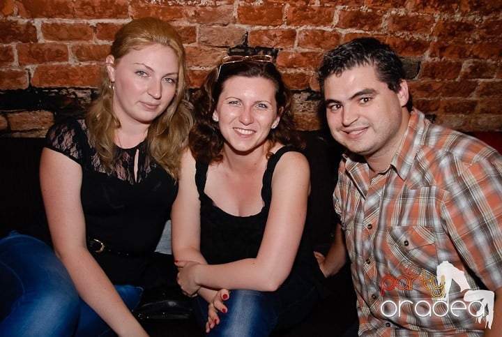 Încheie luna iunie în Club Escape, 