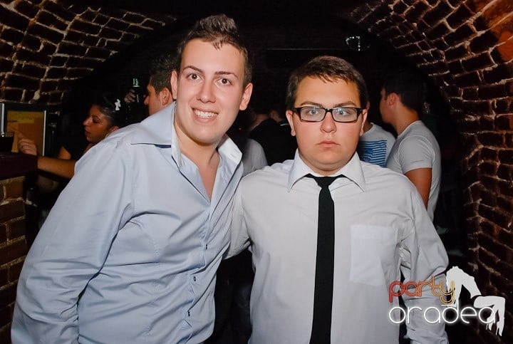 Încheie luna iunie în Club Escape, 