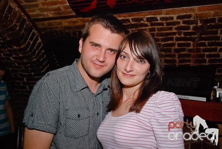 Încheie luna iunie în Club Escape, 