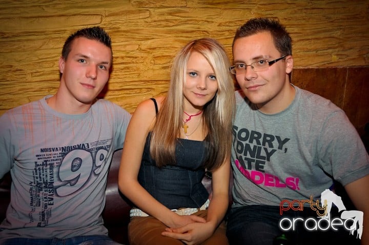 Încingem ringul de dans, 