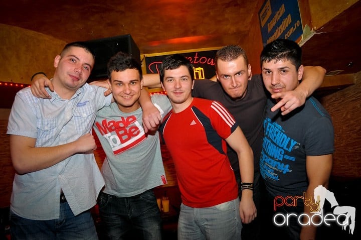 Încingem ringul de dans, 