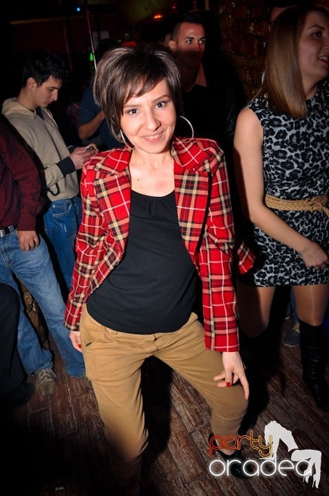 Încingem ringul de dans, 