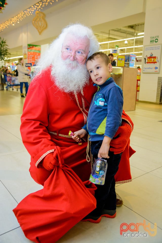 Întâlnire cu Moş Nicolae la Lotus Center, Lotus Center