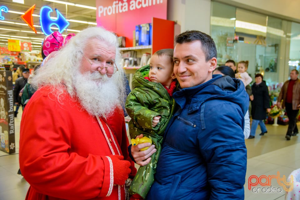 Întâlnire cu Moş Nicolae la Lotus Center, Lotus Center