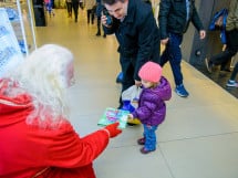 Întâlnire cu Moş Nicolae la Lotus Center