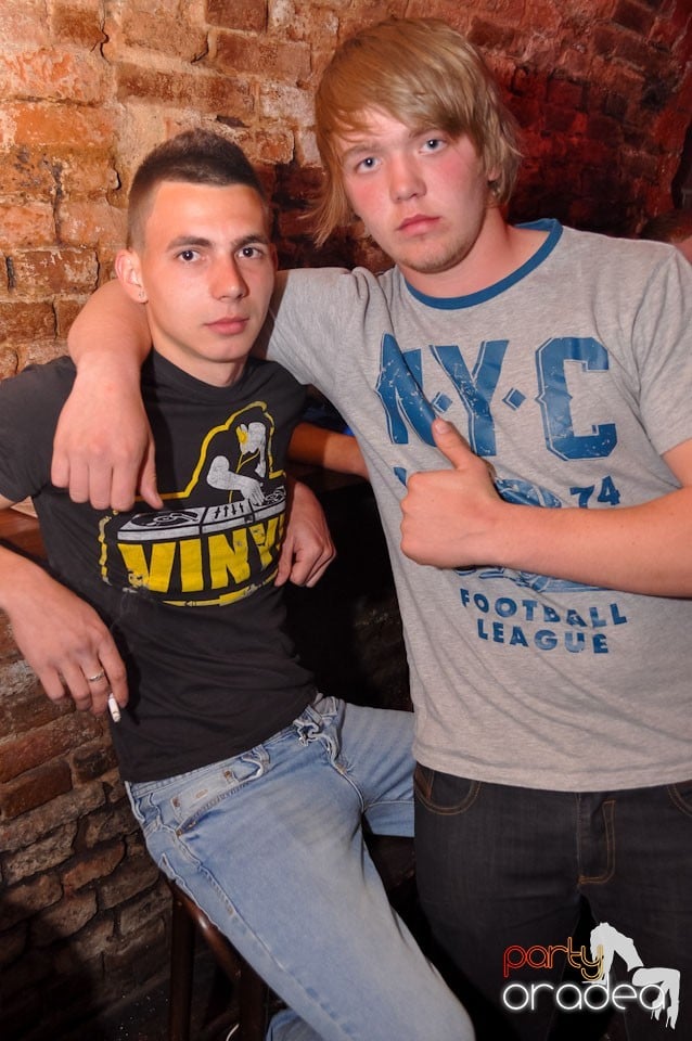 It's clubbin' time!, 