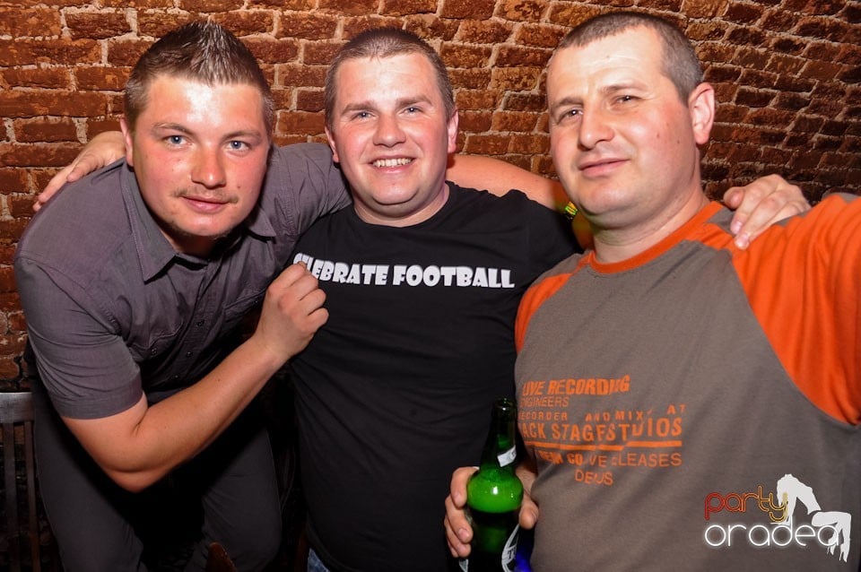 It's clubbin' time!, 