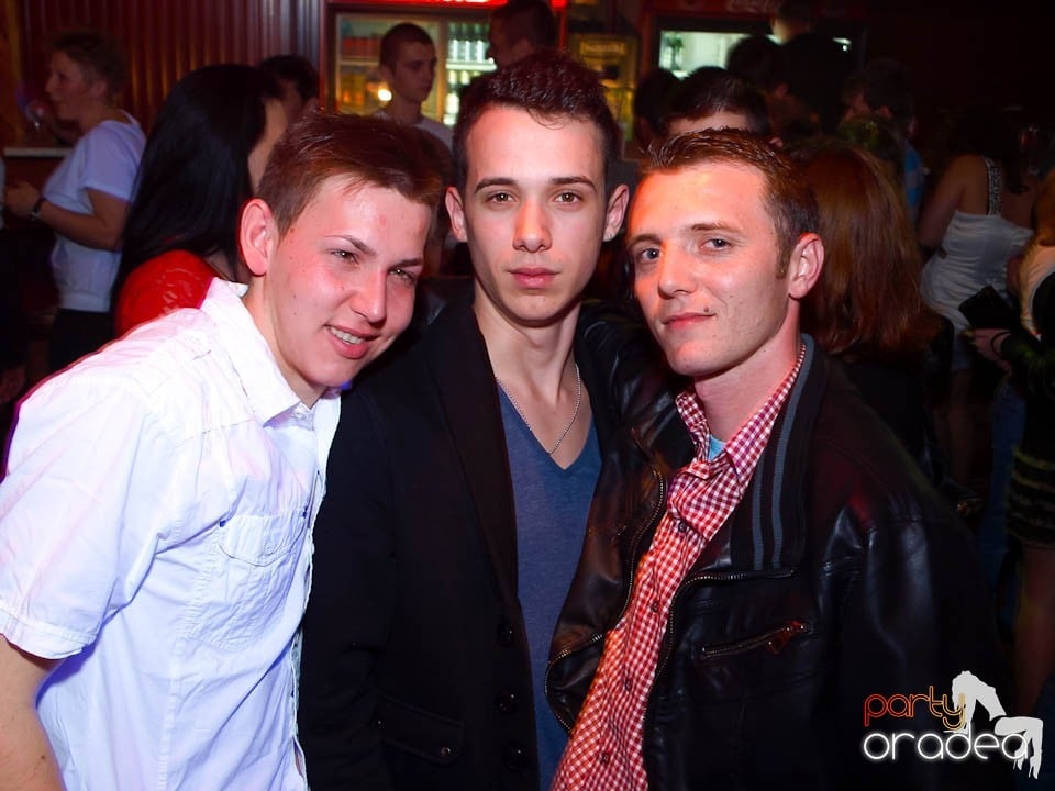 It's party time - cu DJ Bíró din Debreţin, 