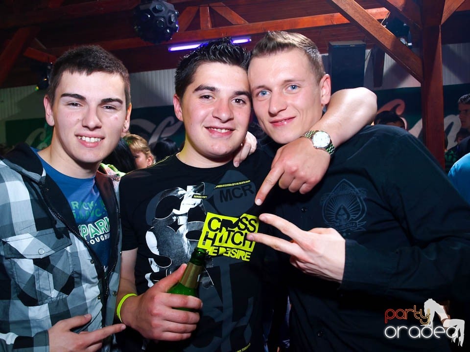 It's party time - cu DJ Bíró din Debreţin,