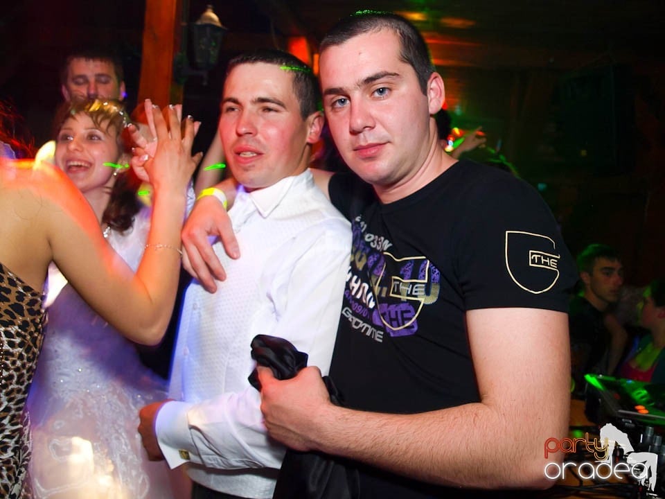 It's party time - cu DJ Bíró din Debreţin,