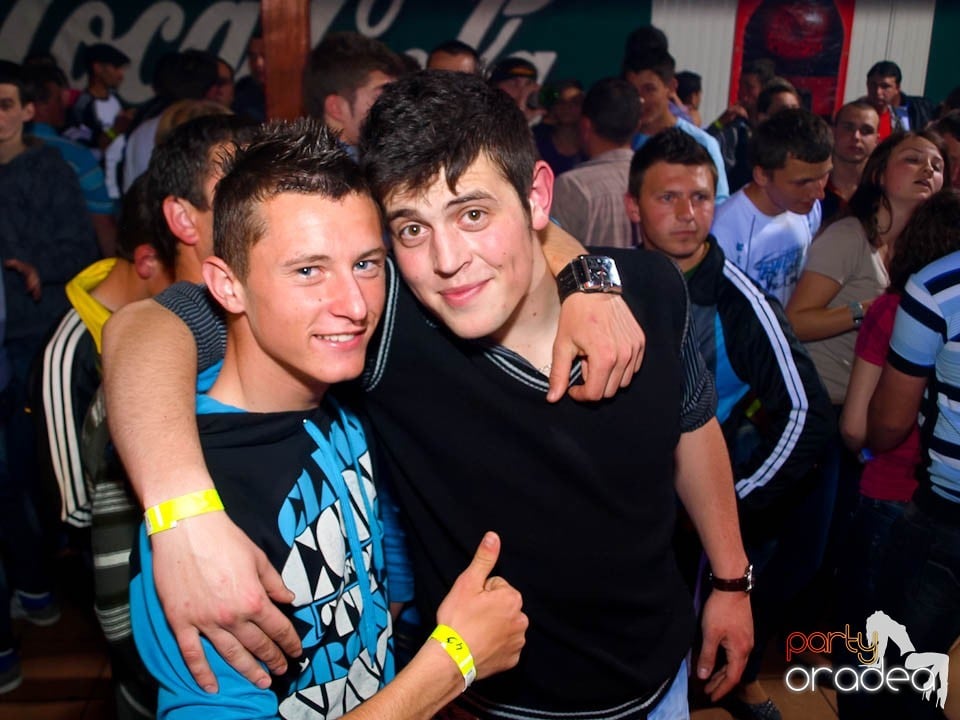 It's party time - cu DJ Bíró din Debreţin,