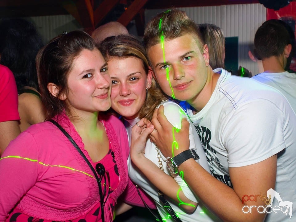 It's party time - cu DJ Bíró din Debreţin,