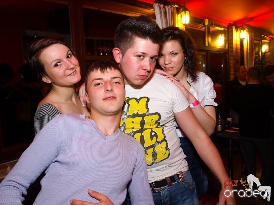 It's party time - cu DJ Bíró din Debreţin,