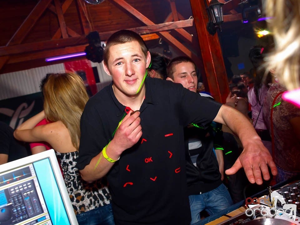 It's party time - cu DJ Bíró din Debreţin,