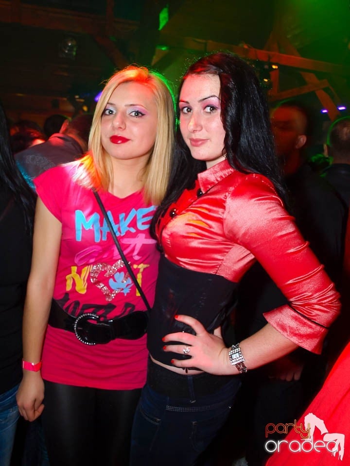 It's party time - cu DJ Bíró din Debreţin,