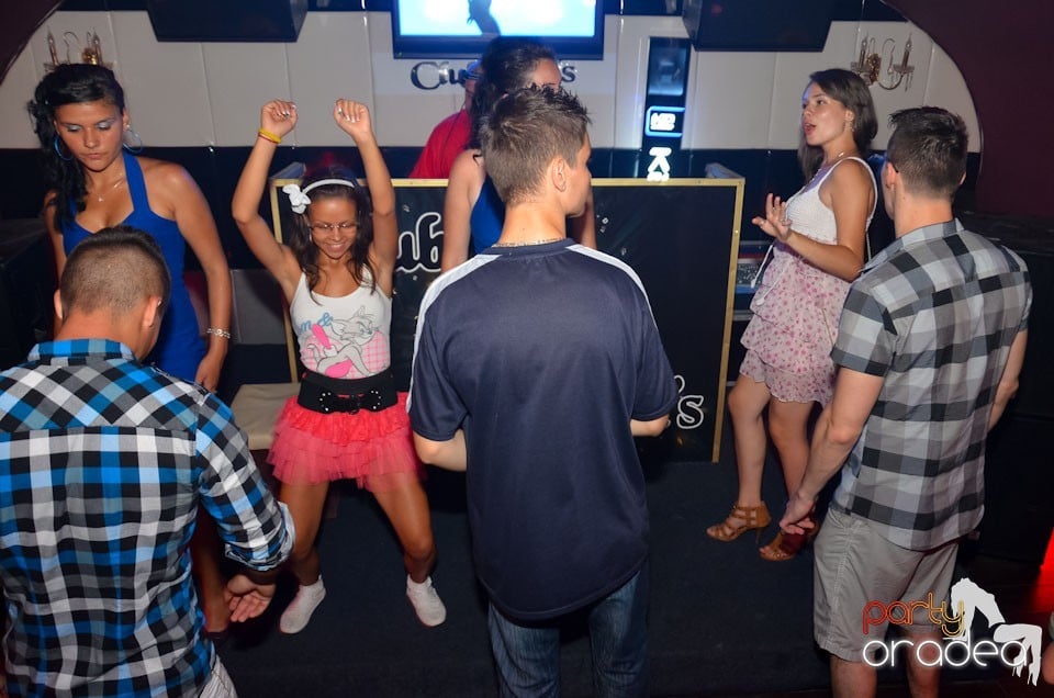 Jack Daniel's Party în Club Atti's, 