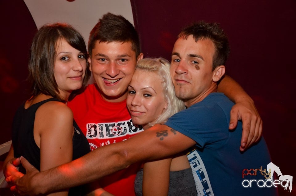 Jack Daniel's Party în Club Atti's, 