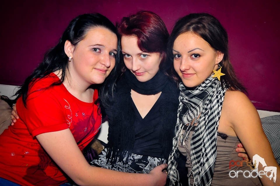 Jägermeister Bomba Party Nr. 1 în Atti's, 